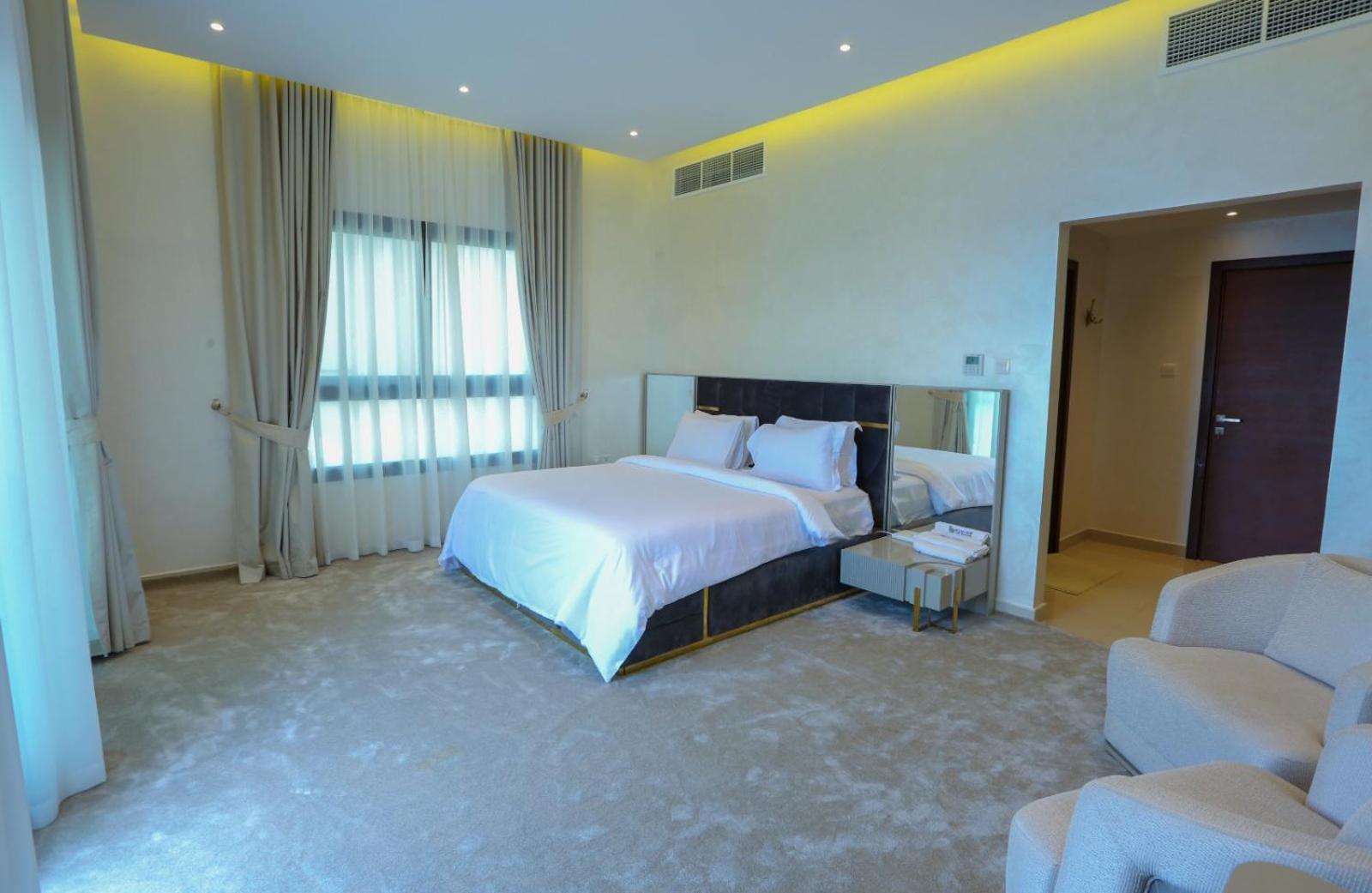 Villa Luxury Sea View And Free Paddle Boat - Al Dana Island *