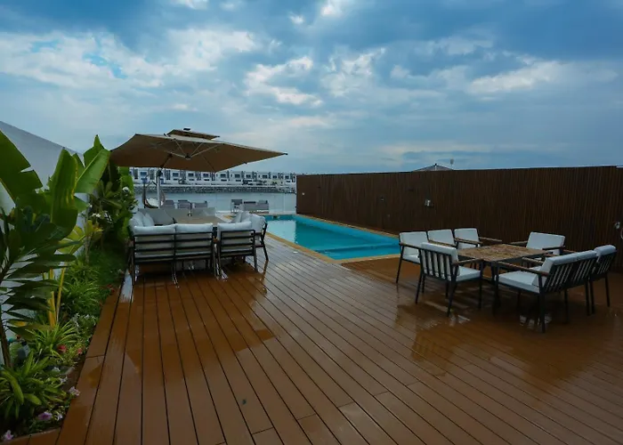 Luxury Villa Sea View And Free Paddle Boat - Al Dana Island Fujairah