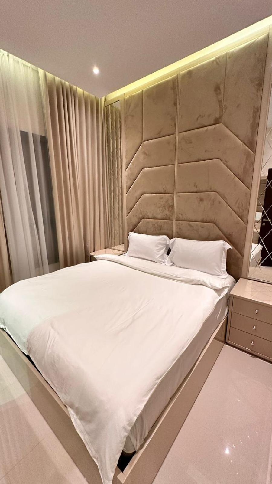Luxury Sea View And Free Paddle Boat - Al Dana Island Villa